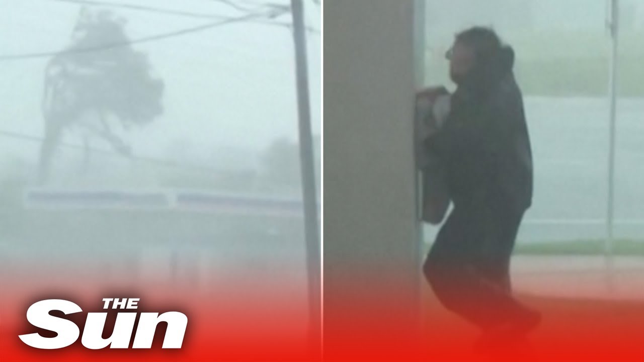 High winds and rain slam Florida as Hurricane Idalia makes landfall ...