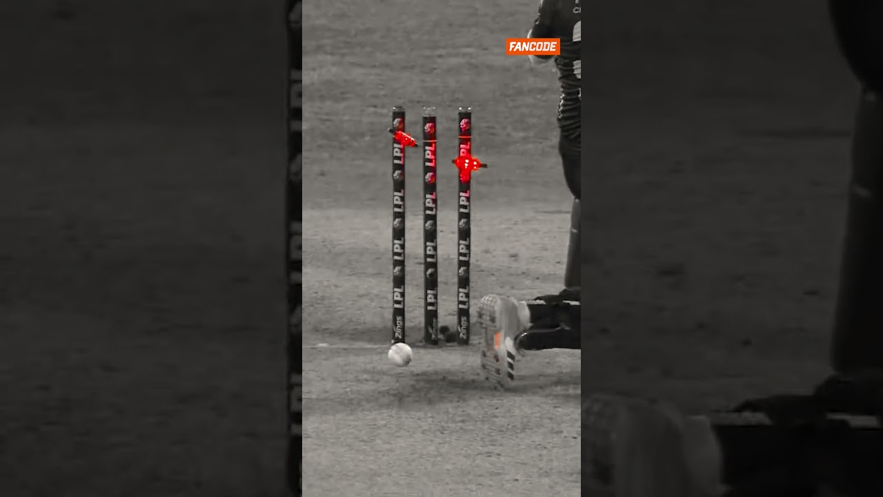 Rate this dismissal from 1-10 on the unlucky scale 😭 #Shorts #LPL #LankaPremierLeague #ShakibAlHasan