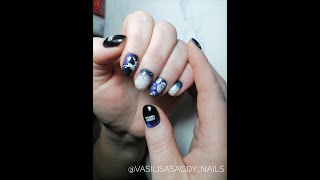 Winter nail art 🎄❄️💙