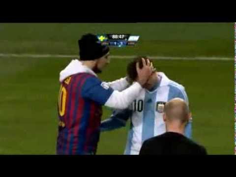 A Barca Fan Kisses Messi Argentina Vs Sweden 