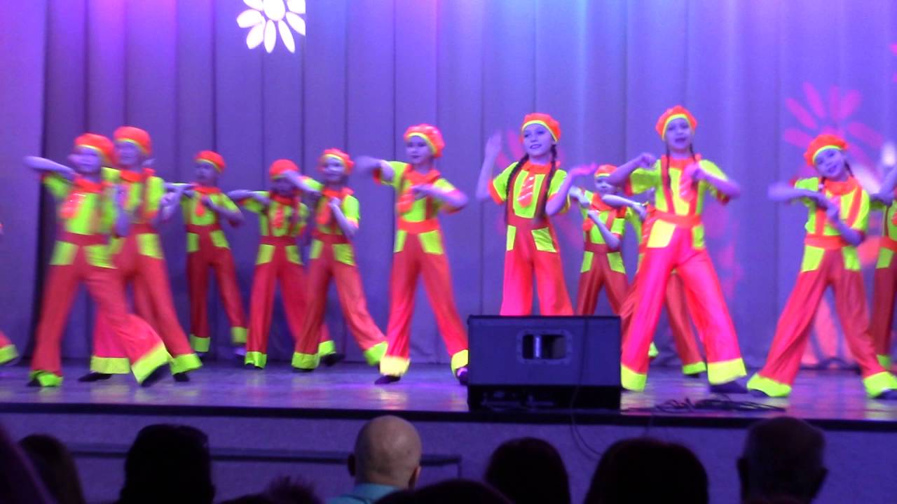 24.04.2016_ДДЮТ_Ногинск_Калинка_Если с другом вышел в путь... - YouTube