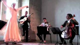 Video thumbnail of "Boccherini - Fandango - Castanets"