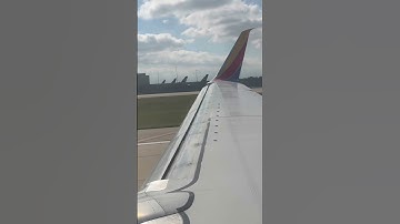 Southwest Boeing 737-800 landing at Chicago O’Hare