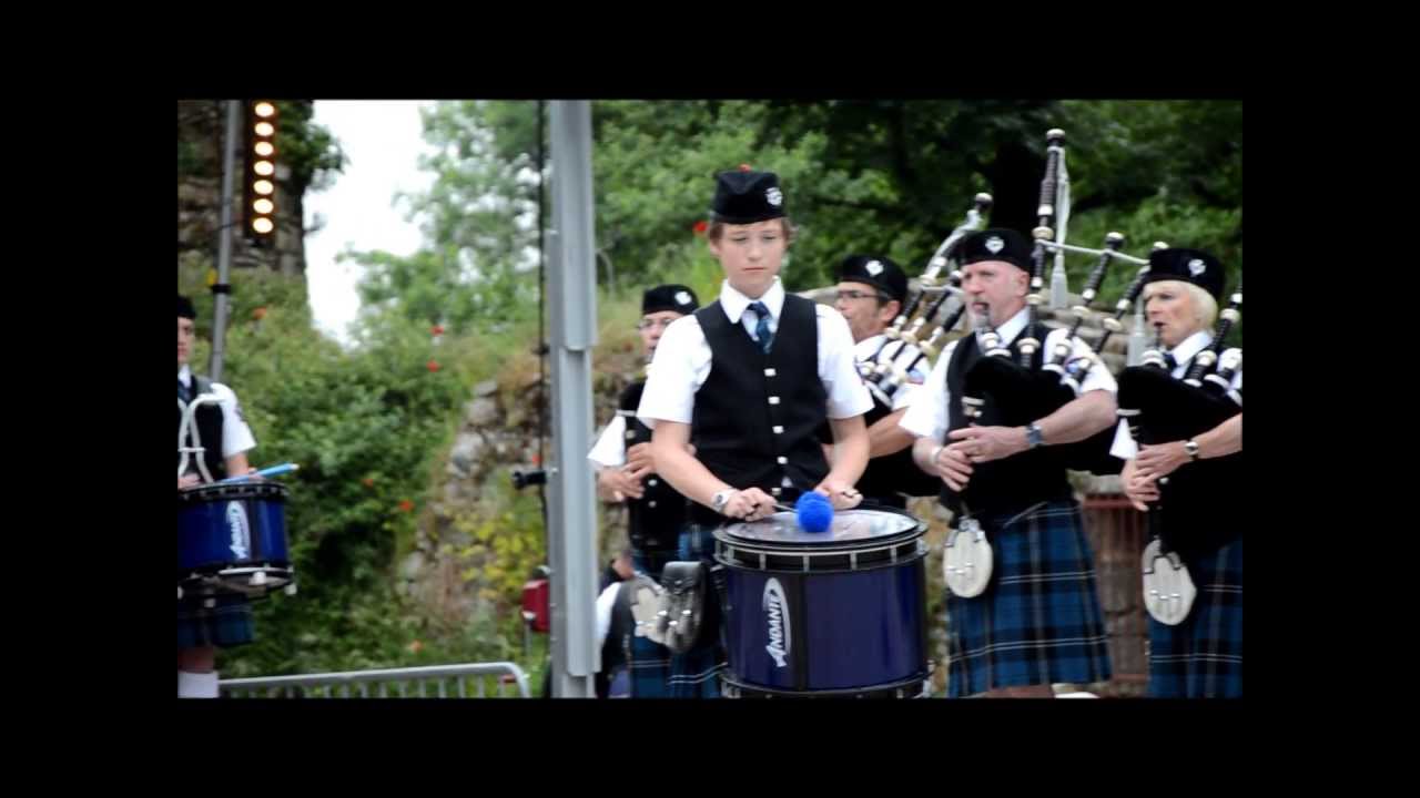 Naoned & District Pipe Band - Highland Games - BRESSUIRE 2013