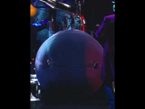 Blueberry Audio: Tour gone wrong - Blueberry Audio: Tour gone wrong