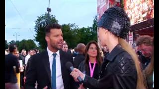 Interview with Ricky Martin (In Ukrainian) at the Life Ball 2014 in Vienna.