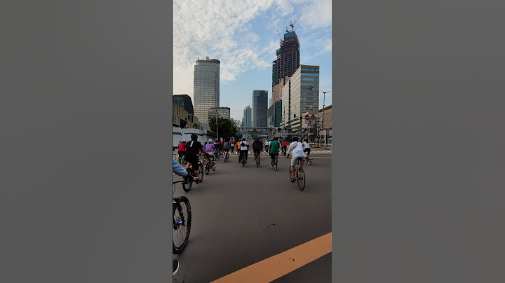 CFD car free day jakarta