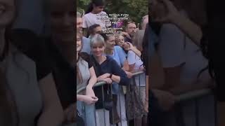 Meghan got ignored when trying to shake hand with the British #shorts #meghanmarkle