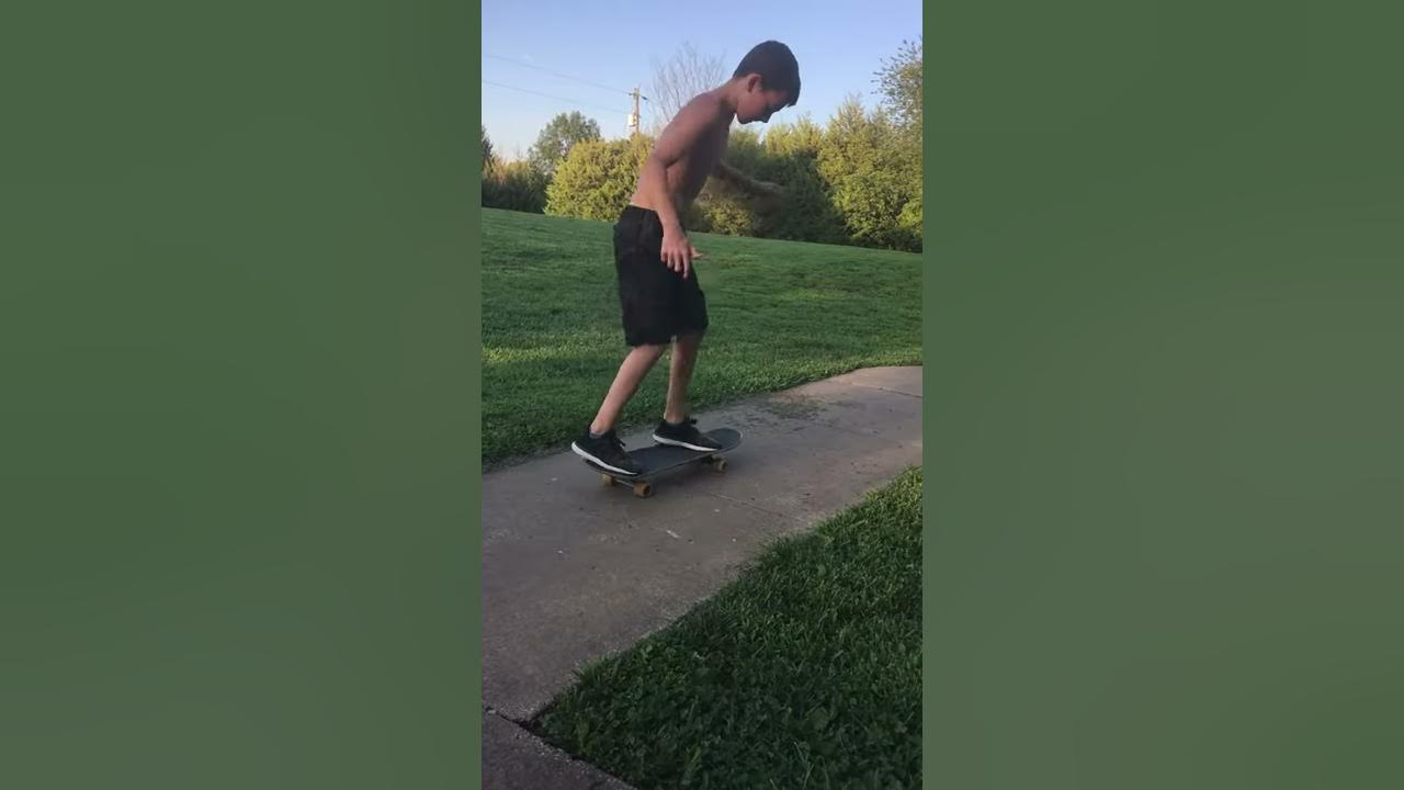Olie on skateboard - YouTube