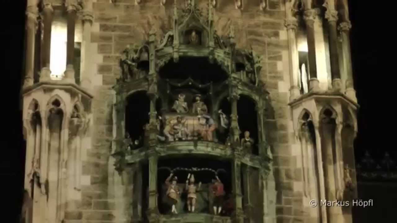 Gute Nacht München! Good Night Munich! Glockenspiel Marienplatz 21:00 Uhr
