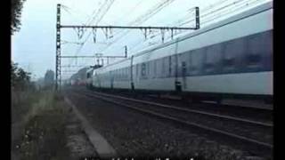 Croisement Train De Nuit Avec Train De Fret Sncf