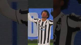 Juan Cuadrado Corner Goal Against Genoa