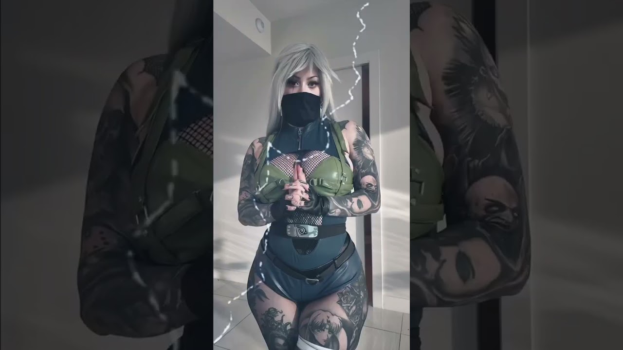 What if Kakashi was heavily tattooed 🫣🤔 #anime #cosplay #cosplaygirls #naruto #kakashicosplay