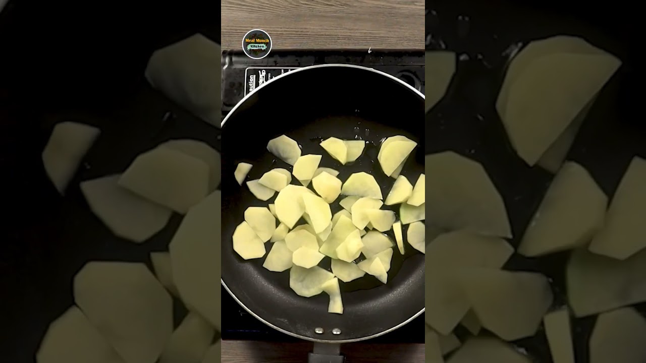 Potato Egg Snack | Quick Recipe Perfect For Snack And Breakfast | Meal Munch Kitchen 