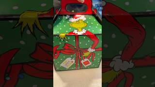 Unboxing NEW GRINCH meal from McDonald’s #grinchmeal2025 #mcdonaldsgrinchmeal #everyone