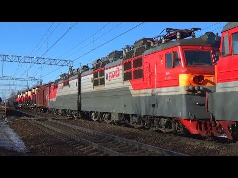 Электровозы ВЛ11.8-813/809Б с