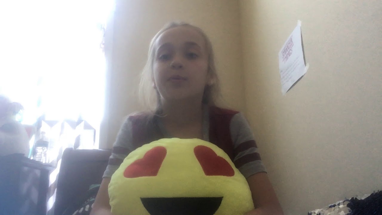 The day I pooped in school 😐😐😐 STORYTIME YouTube