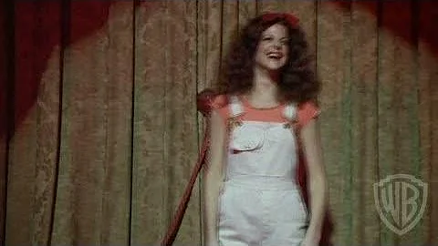 Gilda Live - Feature Clip