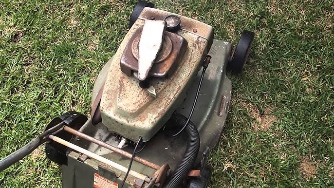 1964 Montgomery Ward crank style lawn mower 