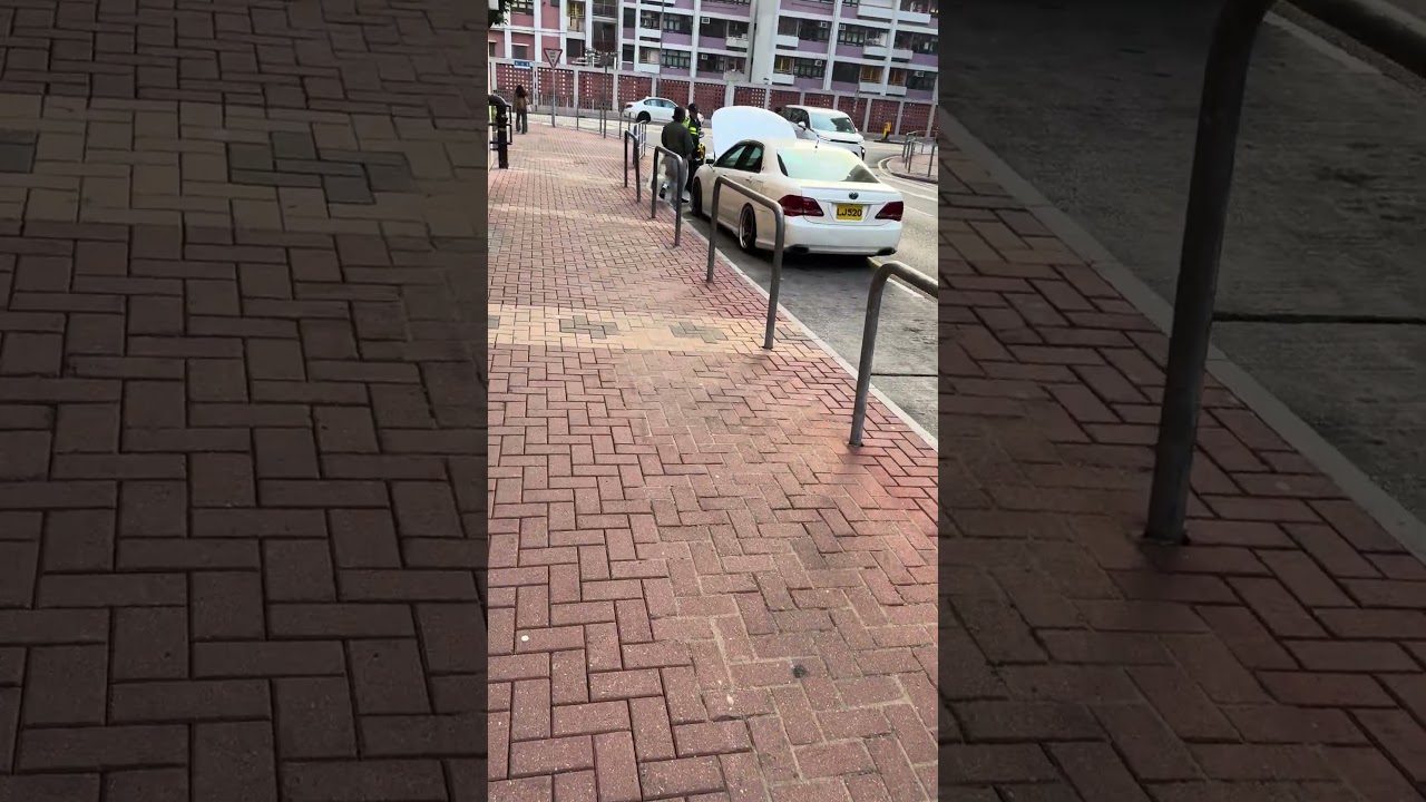 Police vs Custom JDM Car