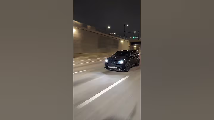 Jeep SRT sounds like a jet! #srt #turbo #trackhawk #hellcat #392 #jeepsrt #srt8 #1320video #dodge