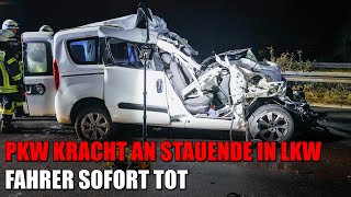 Tödlicher Unfall nach künstlichem Stau der Autobahnpolizei: PKW fährt unter LKW | 01.12.2023