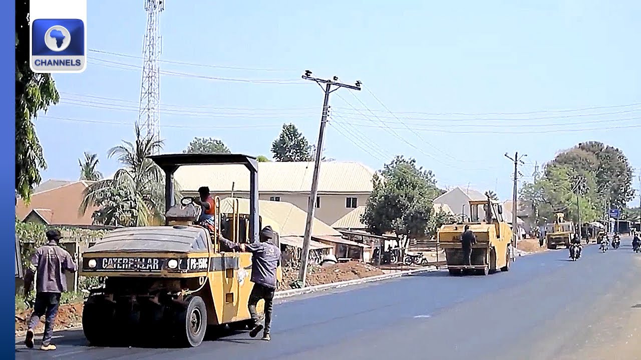 Cross River Govt Rehabilitates Roads Across LGAs - YouTube