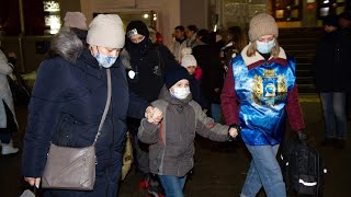 В Курск приехали беженцы из ДНР и ЛНР