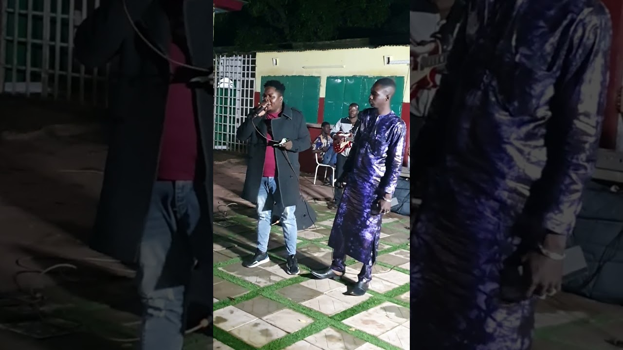 Finè Drissa Sare en djame au bambou de bobo dioulasso