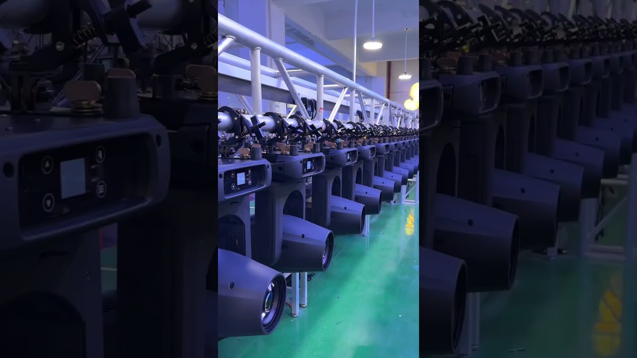 Polar Lights Busy Workshop !