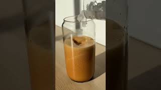 Latte coffee, espresso, and milk, quickly make a cup of iced latte coffee. #coffee