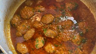 Making delicious home made afghan meatballs ￼