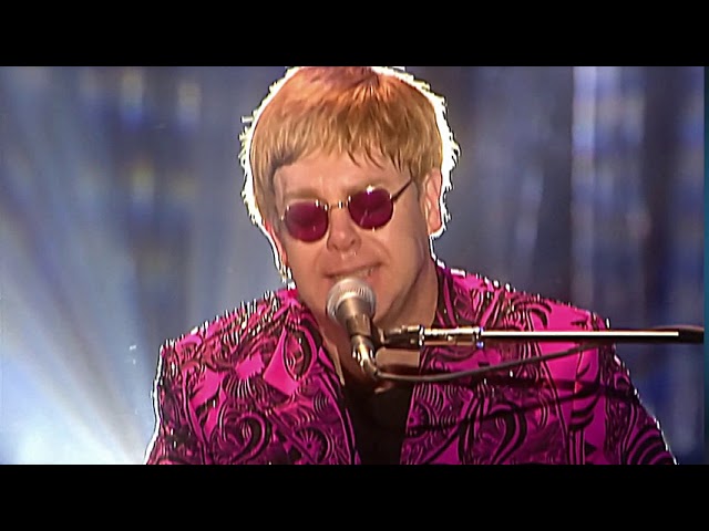 Elton John - Sorry Seems To Be The Hardest Word (Madison Square Garden, NYC 2000)HD *Remastered class=