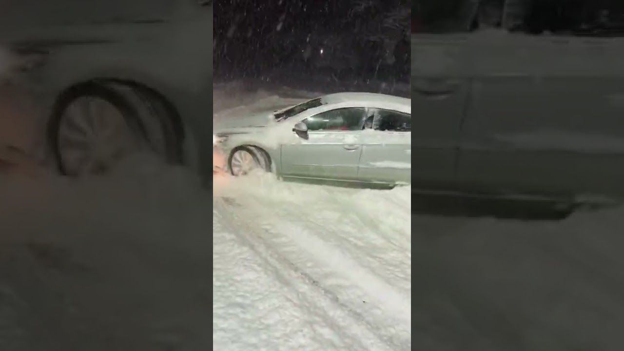 VW Passat CC 4motion on snow