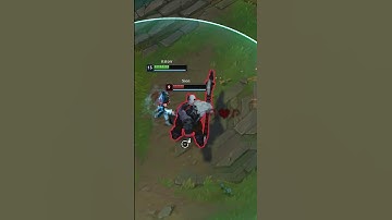 Playing LEAGUE OF LEGENDS, for the first time ever