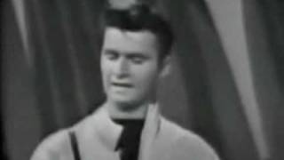 Video thumbnail of "Dick Dale - Swingin´and surfin´"
