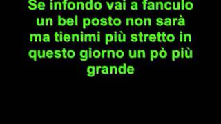 Un Giorno Un Po' Più Grande - Fabrizio Moro chords