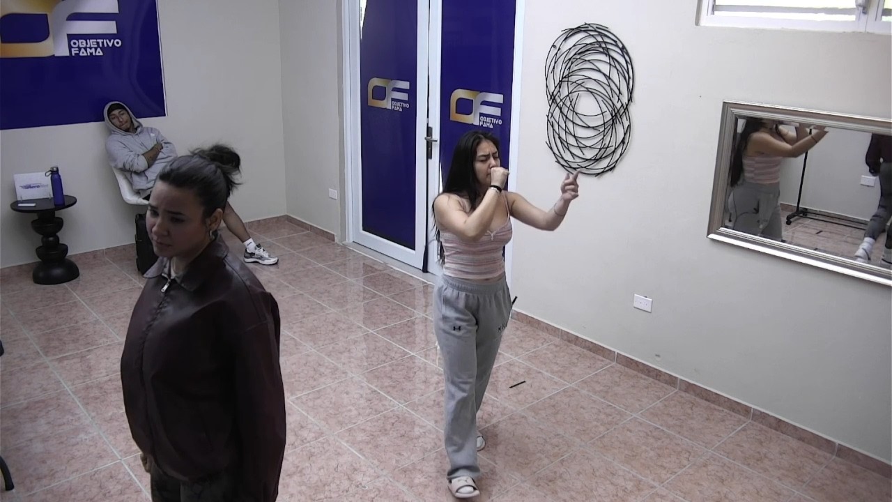 🎶✨ Victoria y Stephanie ya están trabajando en lo que veremos sobre el escenario.