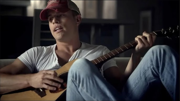 Dustin Lynch - Mind Reader (Lyric Video) 