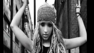 Video thumbnail of "Christina Aguilera - Impossible ft. Alicia Keys"