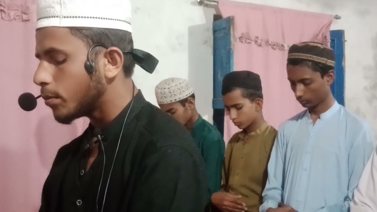 گاؤں کے ننھے بچوں کی خوبصورت نمازِ تراویح دل خوش کر دینے والا منظرBeautiful Taraweeh Prayer 