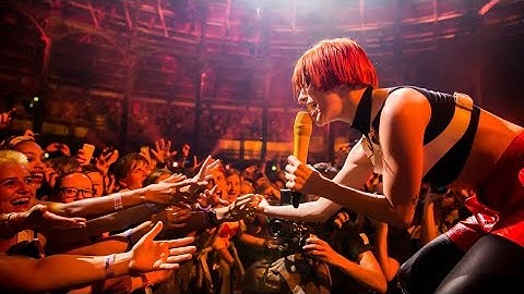 Paramore - The Only Exception (Live at iTunes Festival 2013)