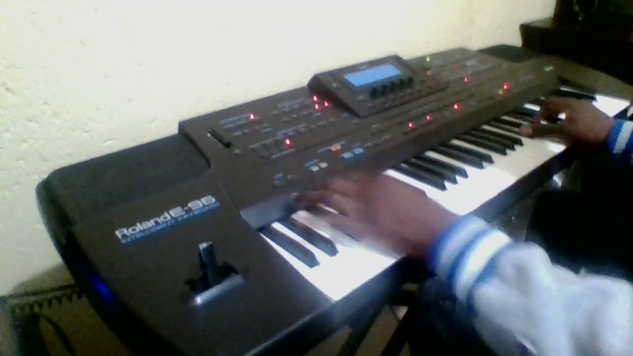 Bosila (by Malibongwe Kabini) iTende Style Roland E-96