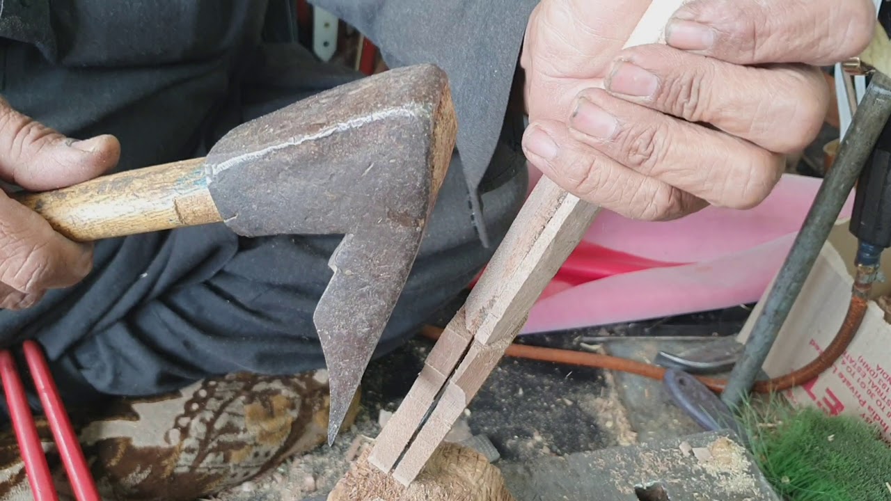 حرفة صناعة السيوف والخناجر .. #رحاب_الظنحاني