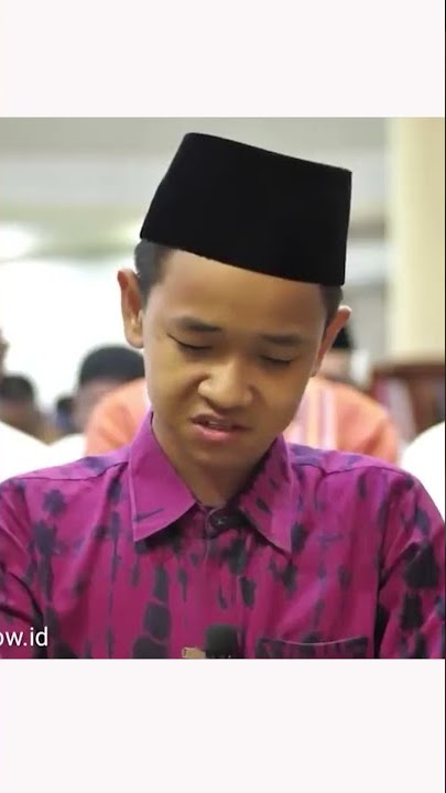 Beautiful Al Fatihah recitation Lukman Nur Hakim (Young Imam from Indonesia)
