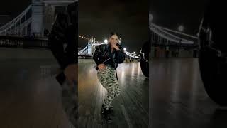 Soweto - @victony, @tempoe TikTok dance challenge Resimi