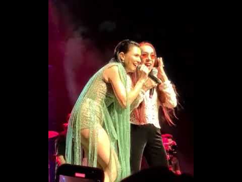 Şevval & Leman Sam - Gül Güzeli 31.5. 2022 Live @ZorluPerformansSanatlarMerkezi @SevvalsamTr