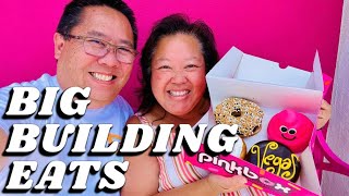 LAS VEGAS Tour of the BIG Building Eats!