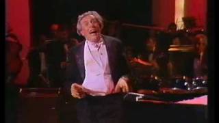 Sir Les Patterson (Barry Humphries)  - 1982 - part 2 - sings 