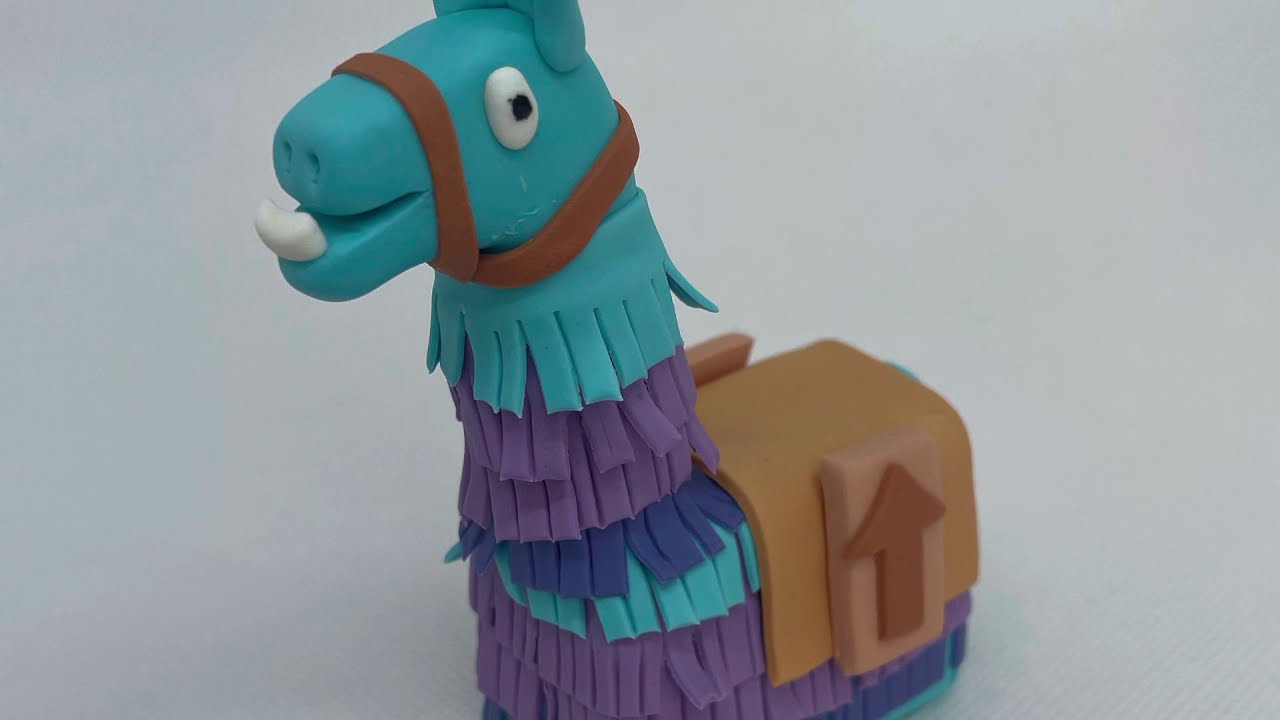 FORTNITE CAKE TUTORIAL!, Loot Llama Cake Topper Tutorial